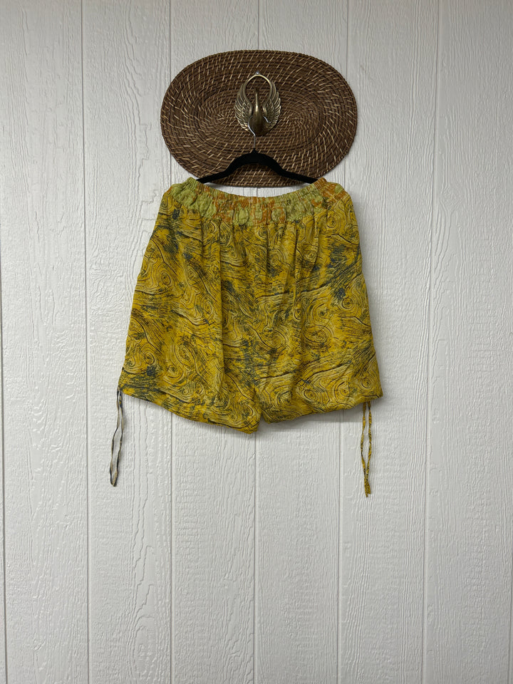 Silk Butterfly Short 0525 237