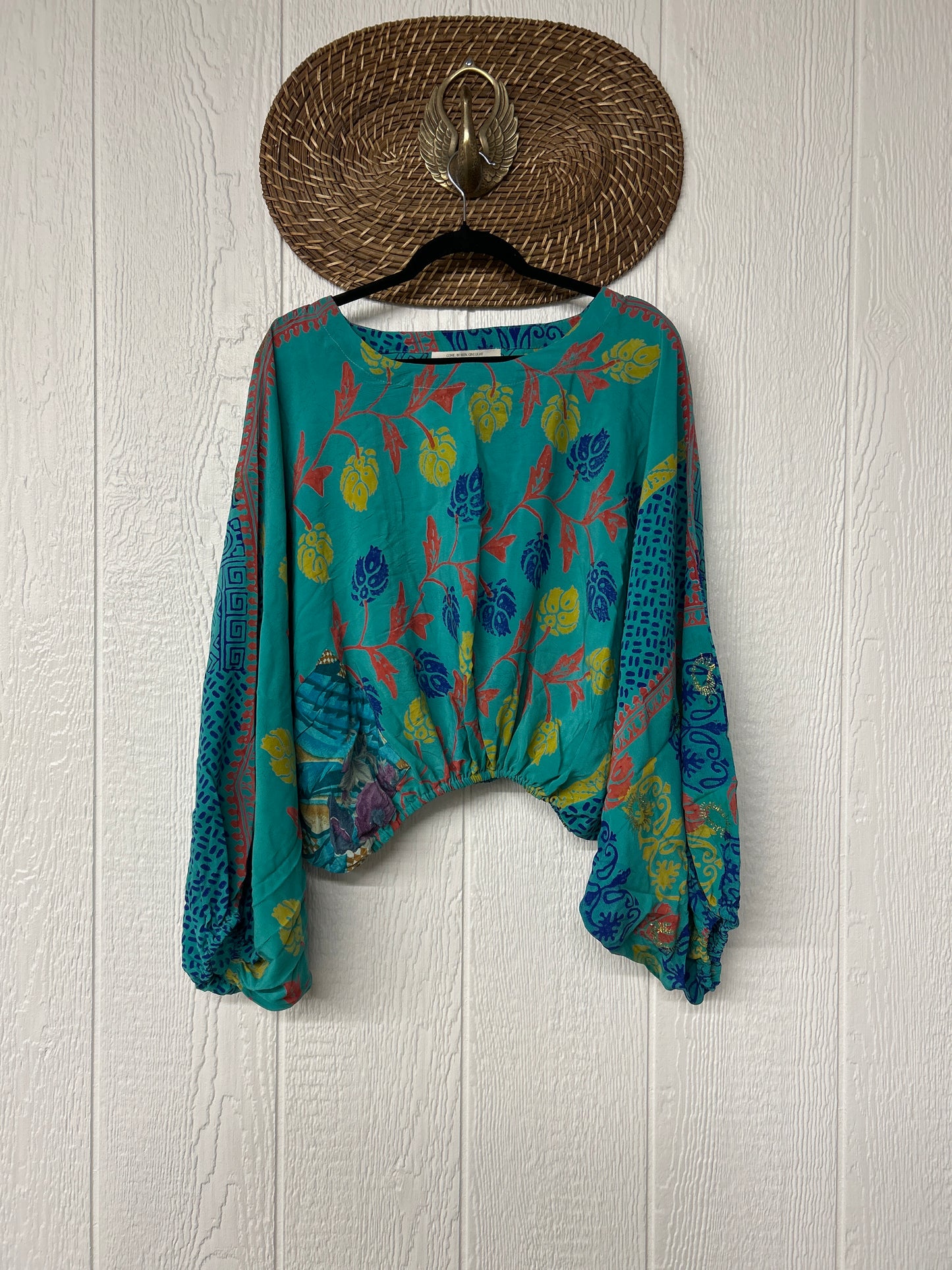 Crepe Sari Luna Crop Top 0126 246