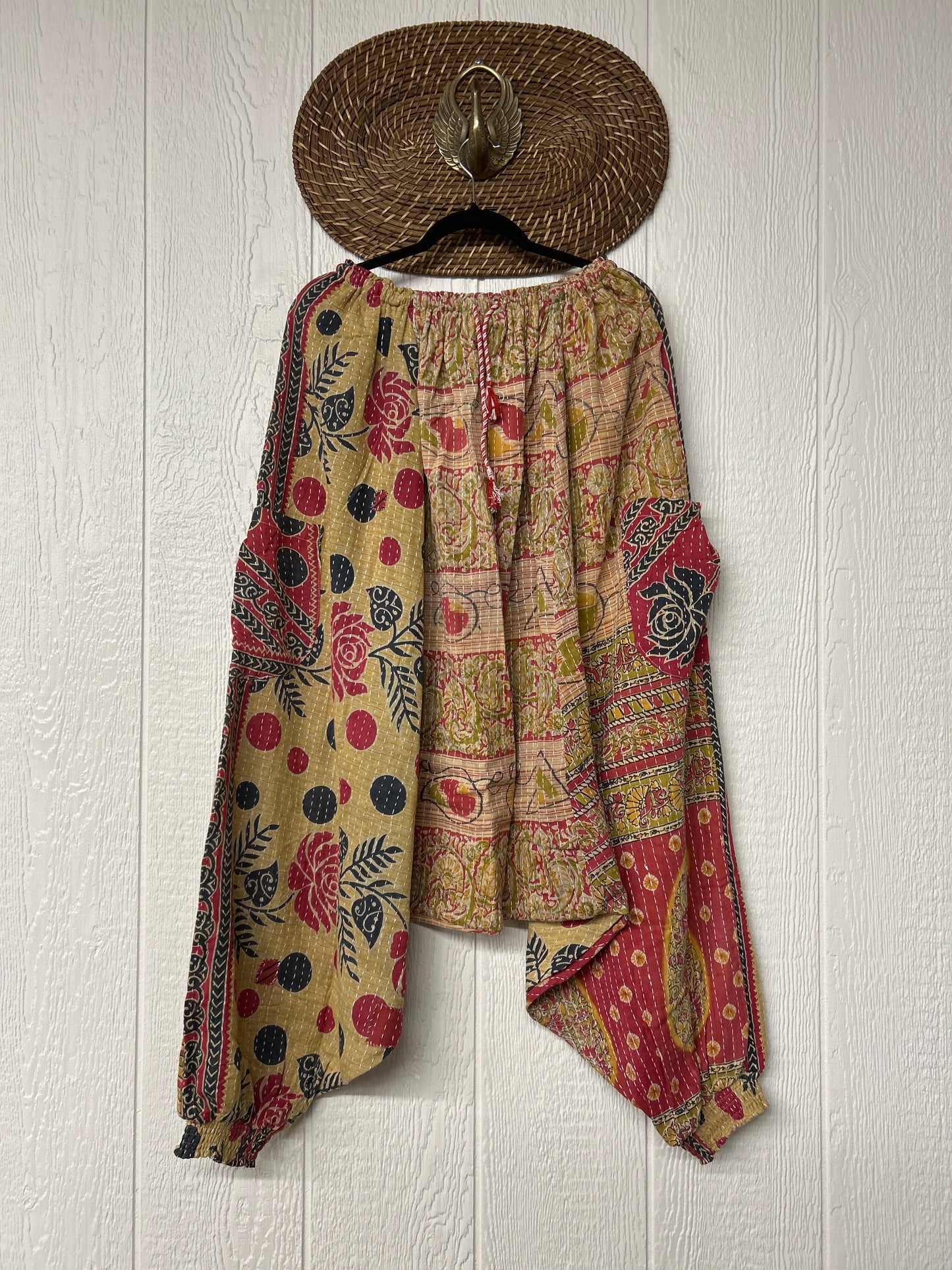 Pareo Kantha Be Still Harems 0226 102