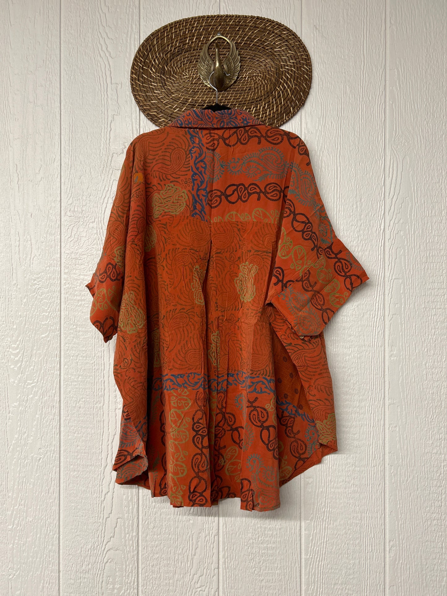 Crepe Sari Free To Be Button Down 0626 064