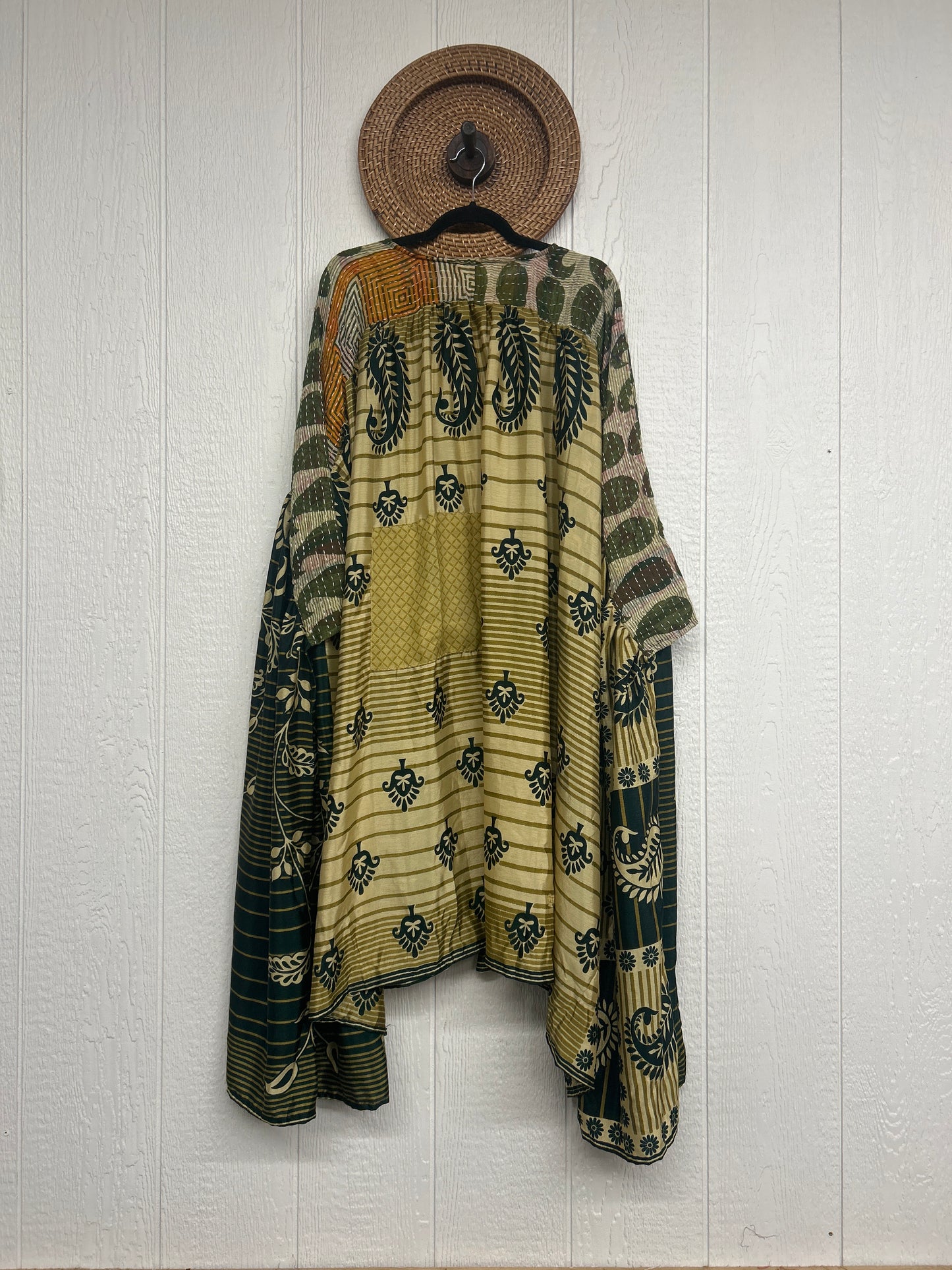 RETAIL Fleetwood Kimono 1025 274