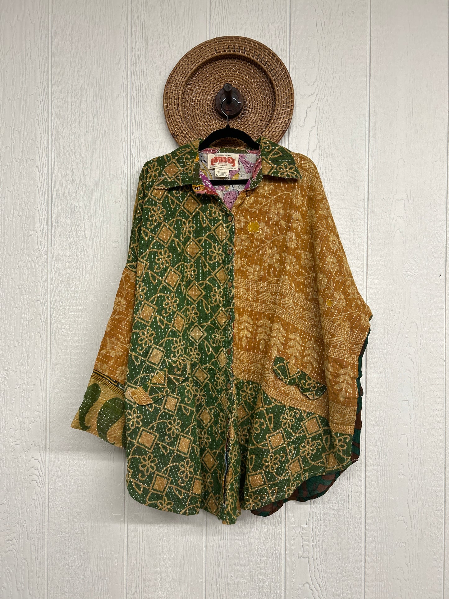 Free To Be Longsleeve 1025 099