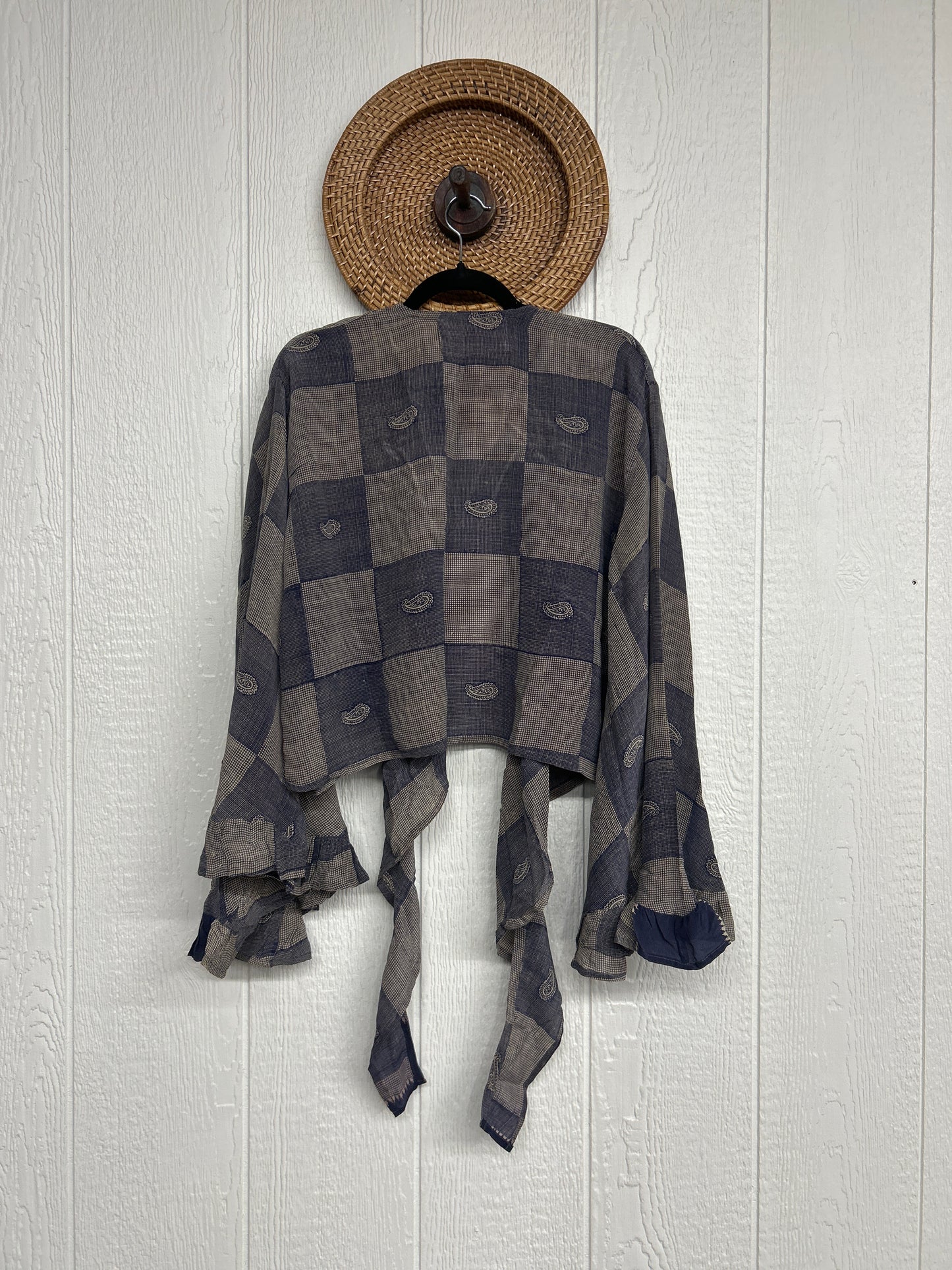 Crepe Sari Zeppelin Crop Shrug 0426 228