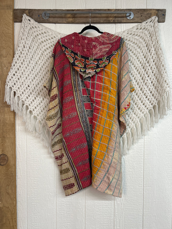 Peace and Love Poncho 0425 240