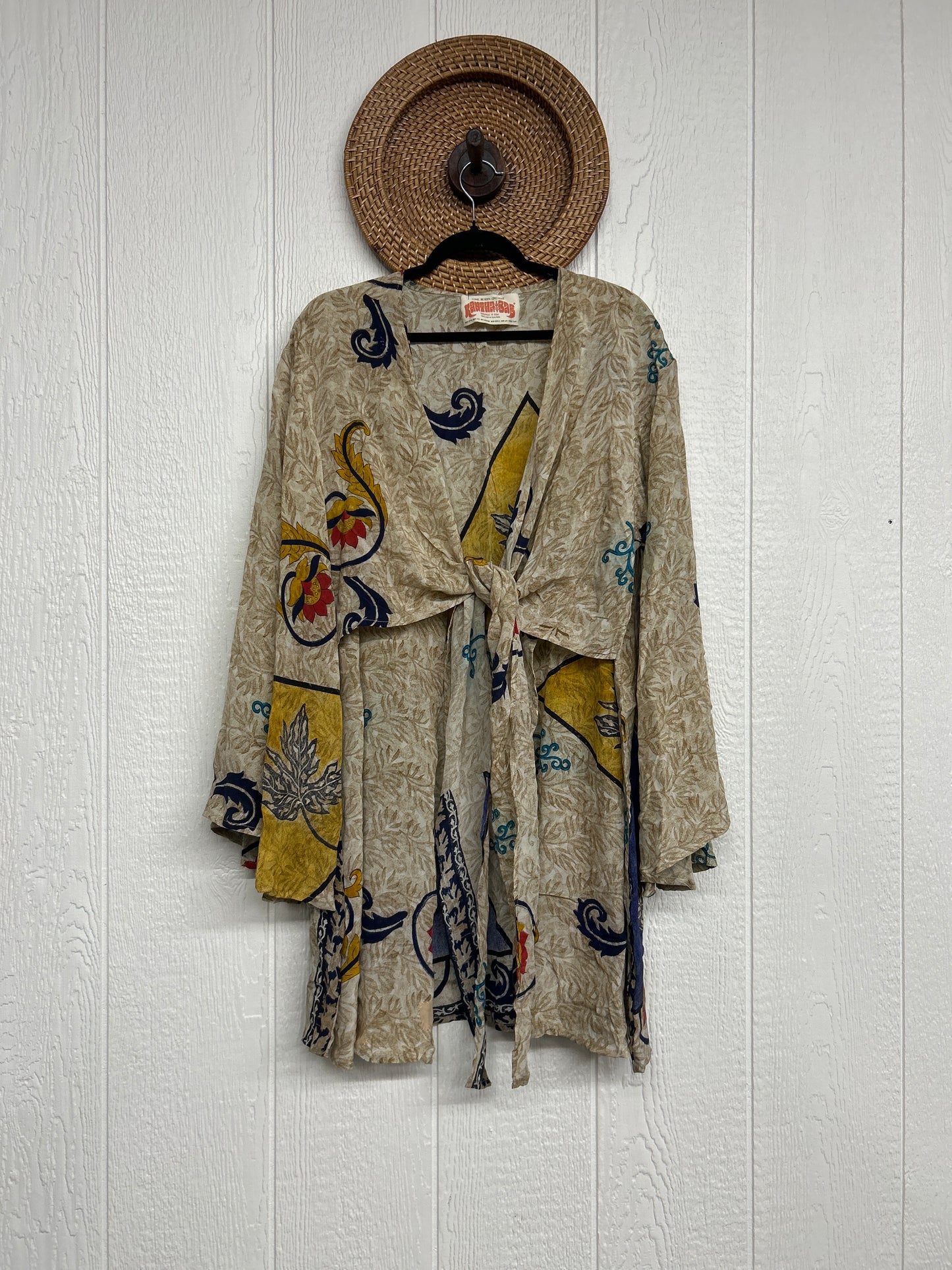 Crepe Sari Shortie Spellbound Kimono 0426 234