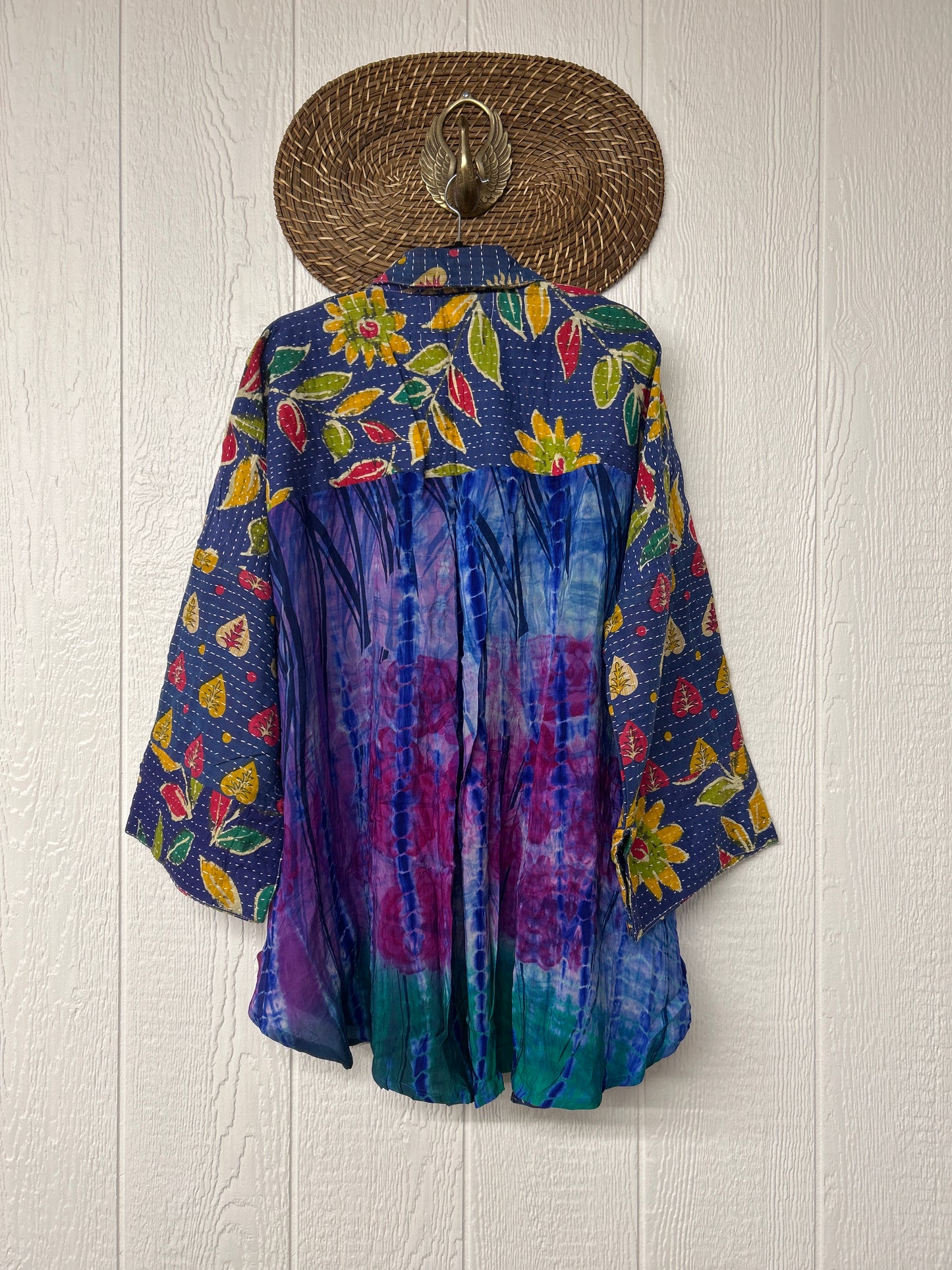 Free To Be Longsleeve 1025 049