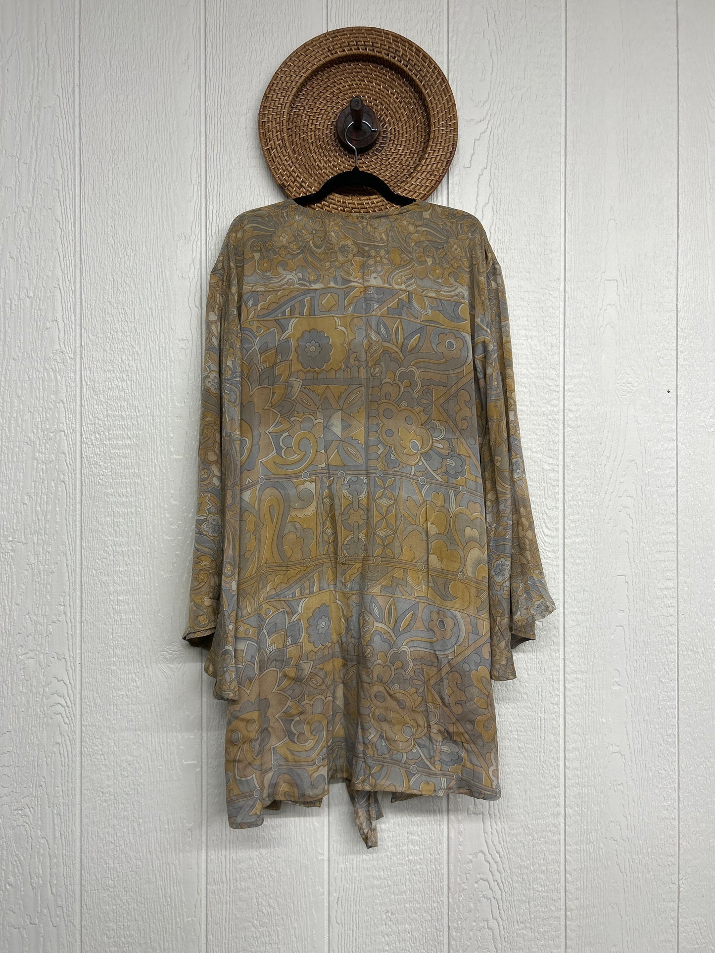 Crepe Sari Shortie Spellbound Kimono 0426 273