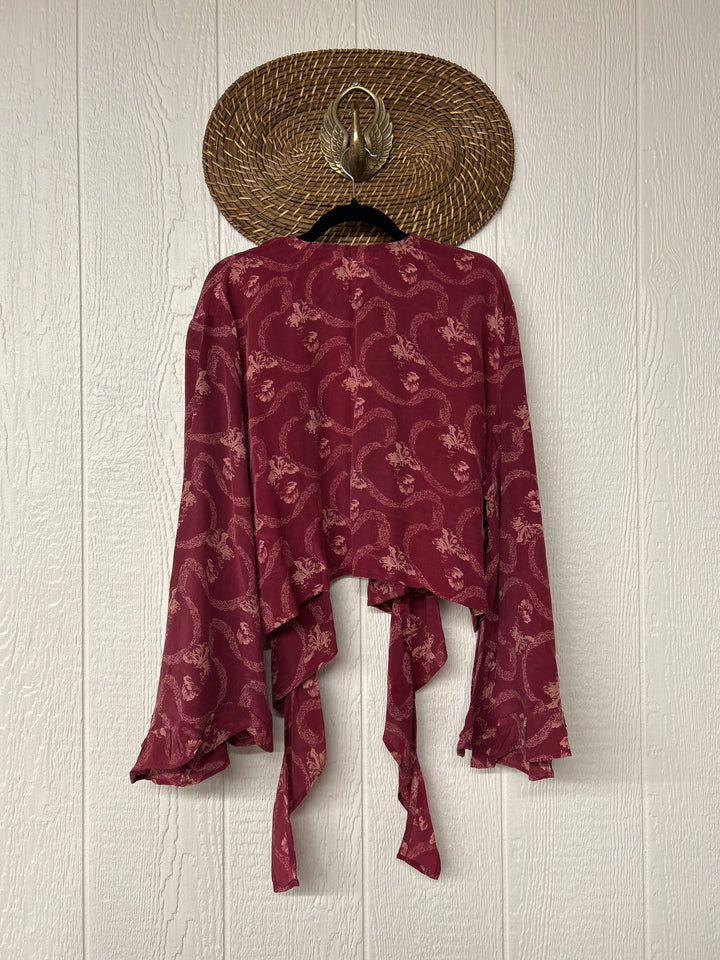 Zeppelin Crop Shrug 0425 244