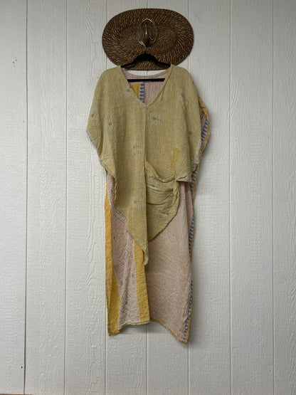 Alchemi Kantha Surrender Hi Lo Poncho 0826 011