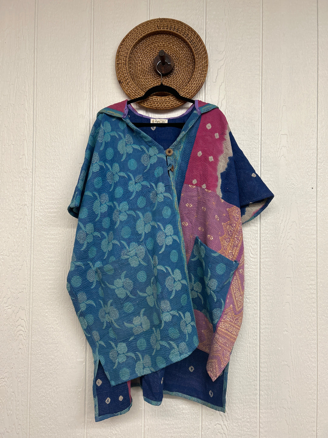 Peace + Love Poncho 0325 235