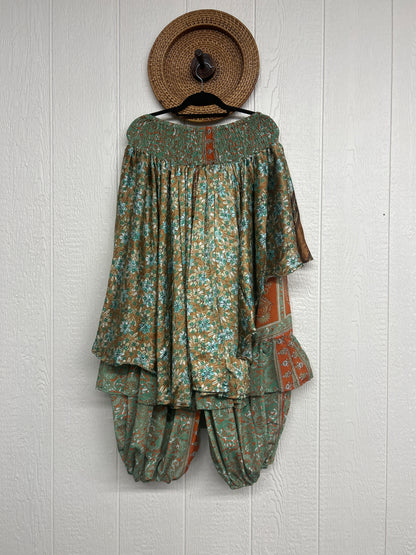 RETAIL Rasgulla Sari Enchanted Jogger 0426 085