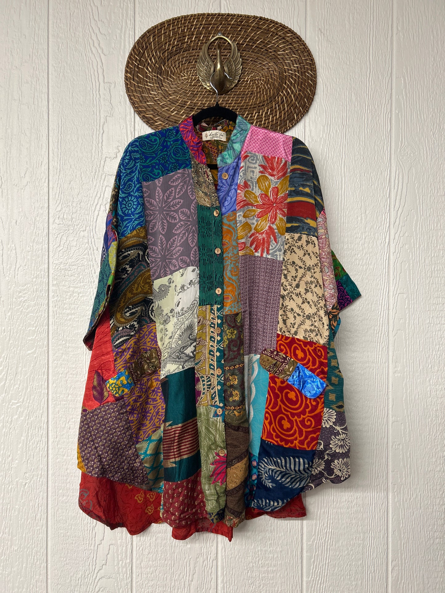 Goddess Free To Be Button-Down 0925 086