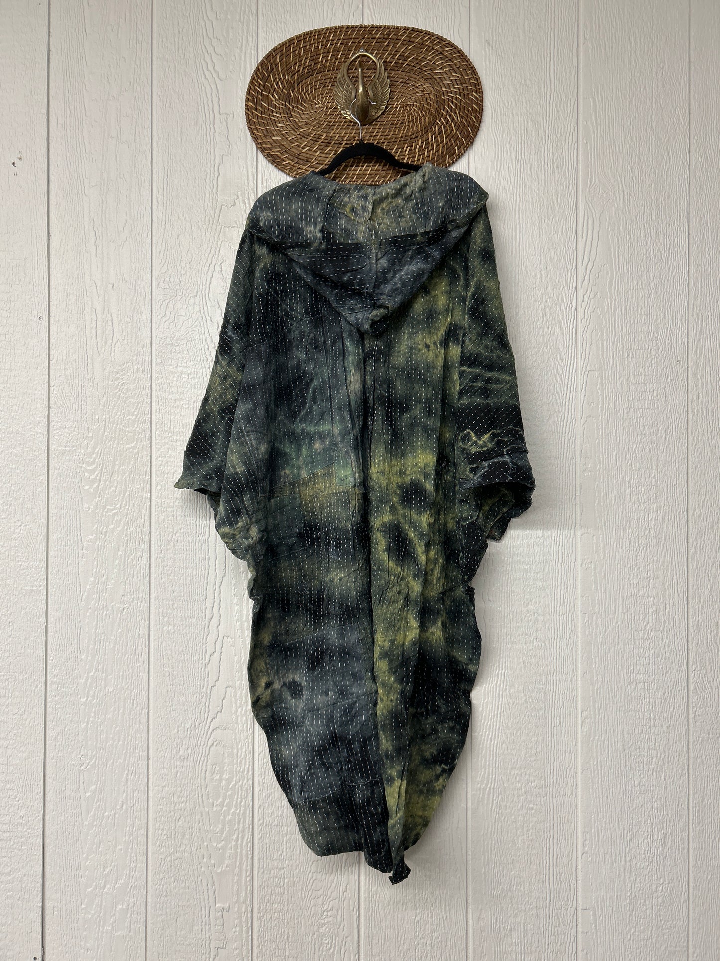 Aura Edit Pareo Kantha Poetic Hoodie Maxi 0726 014