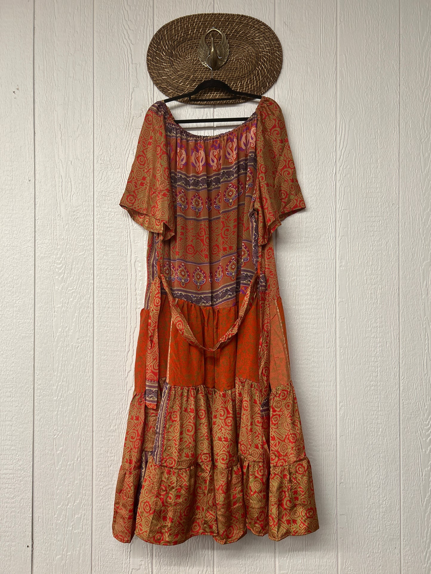 Rasgulla Sari Nova Maxi 0826 158