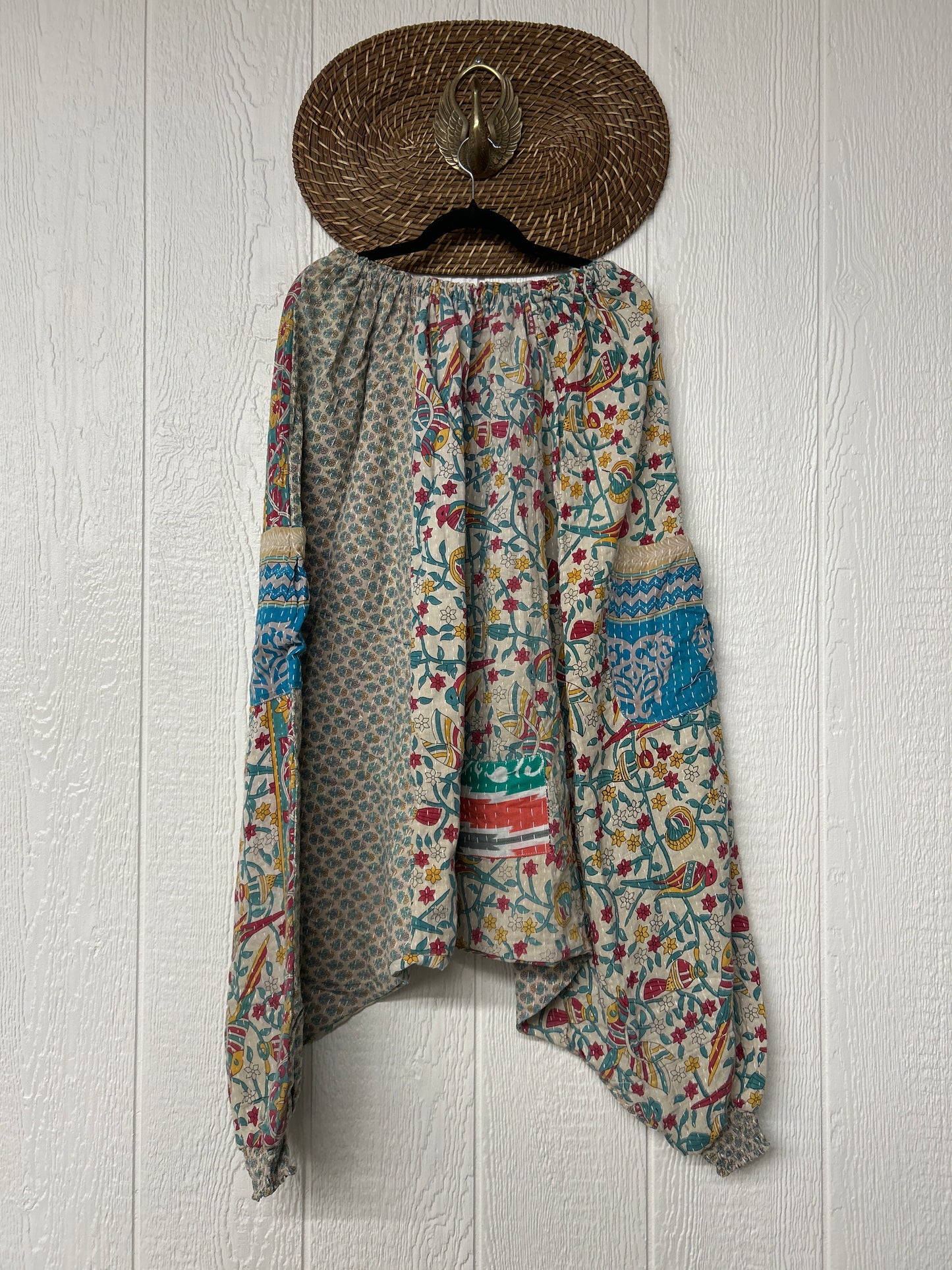 Pareo Kantha Be Still Harems 0226 234