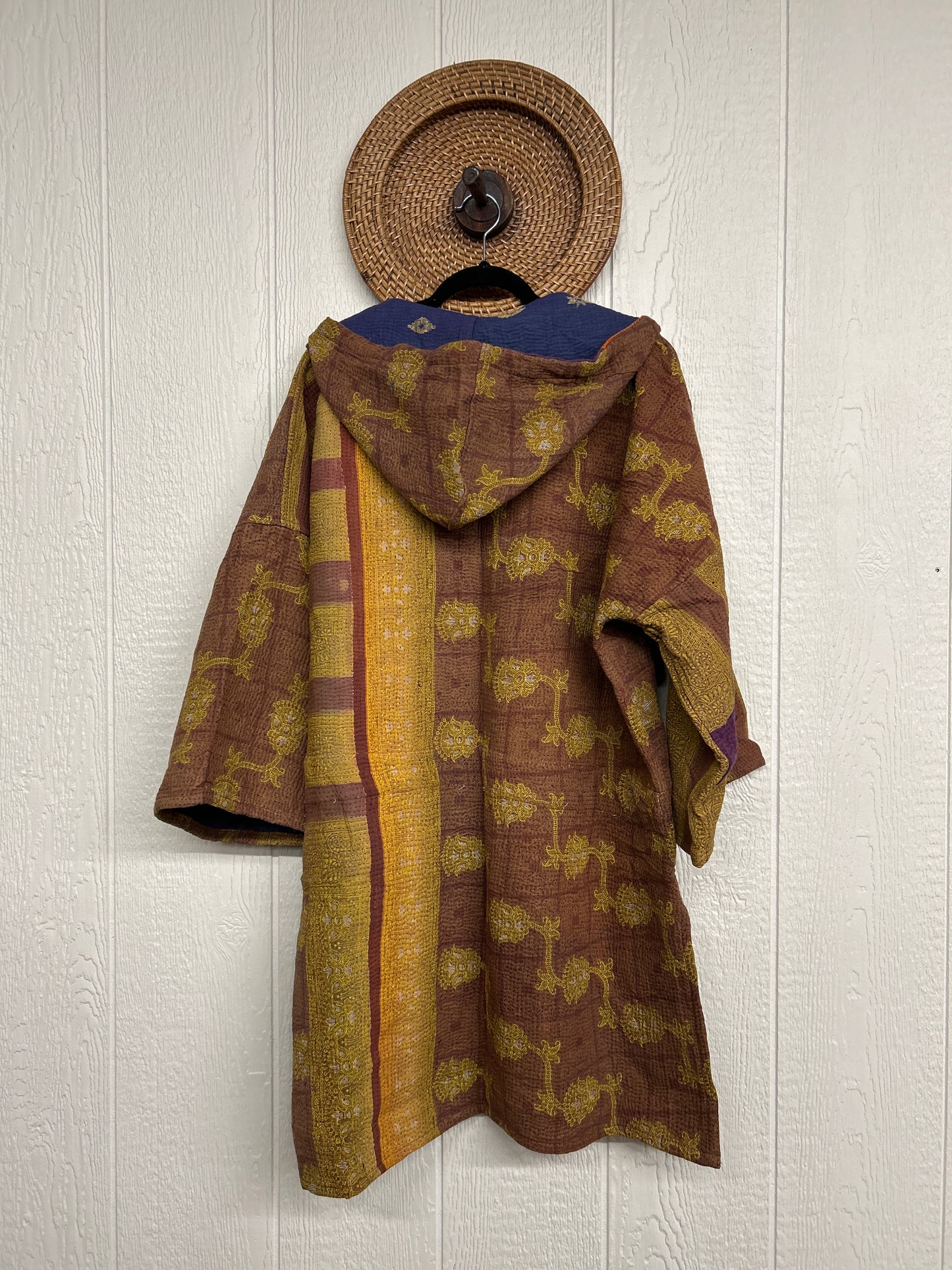 Half Moon Shacket 1025 208