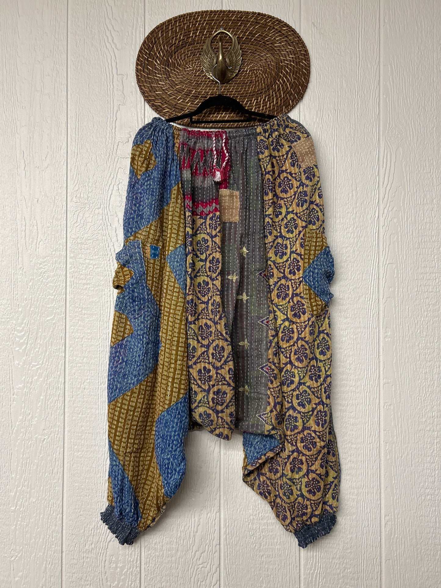 Pareo Kantha Be Still Harems 0226 197