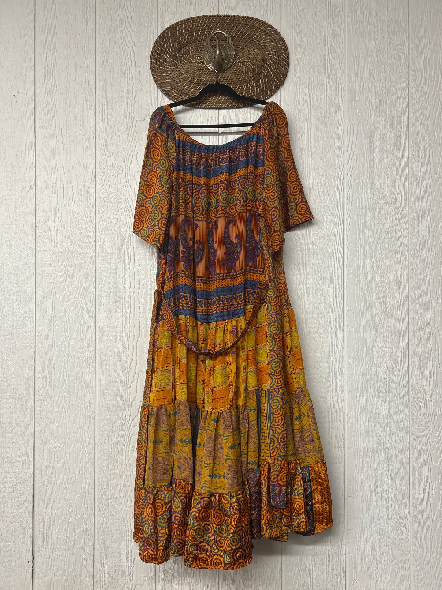 Rasgulla Sari Nova Maxi 0826 256