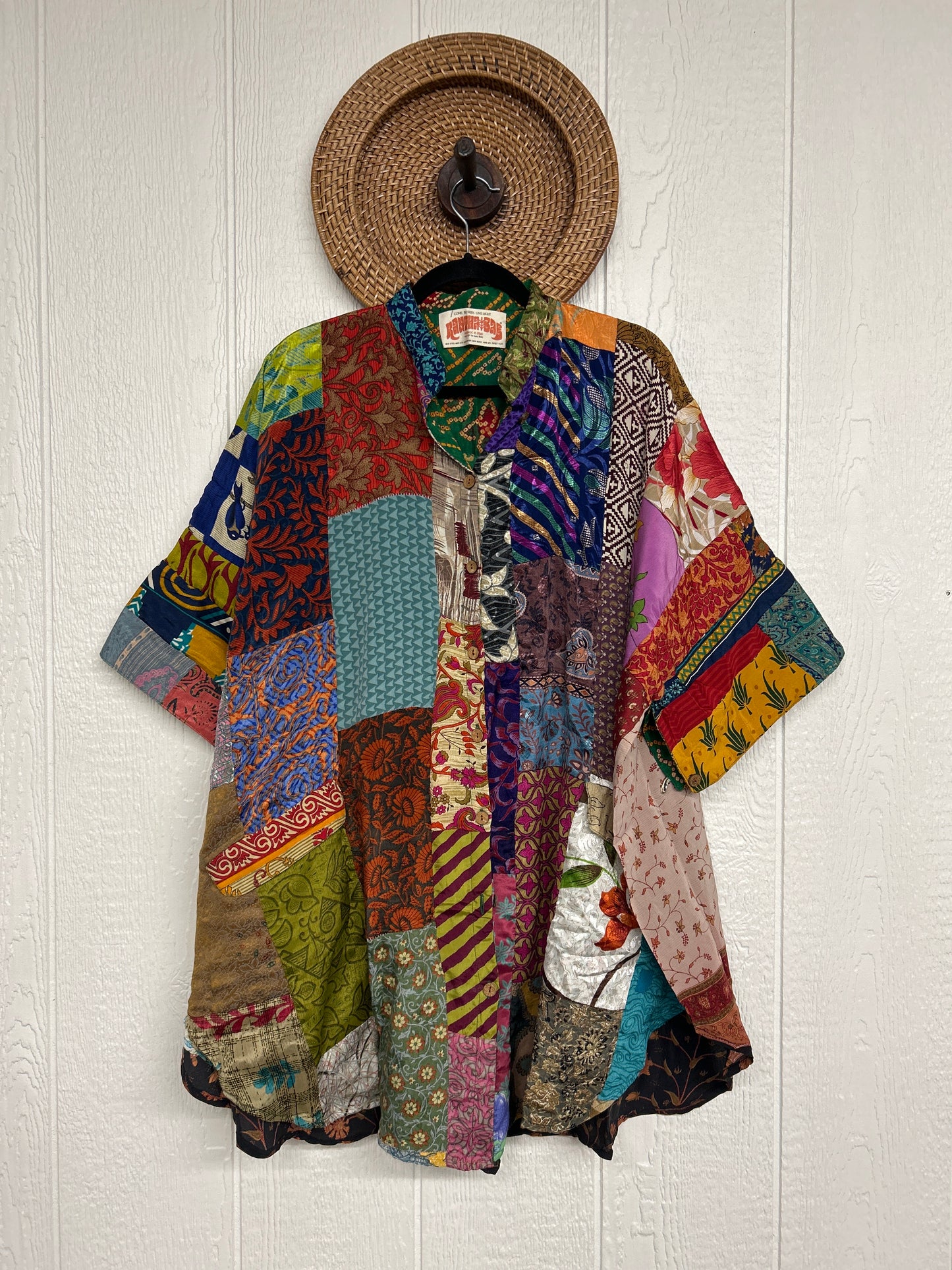 Goddess Free To Be Button-Down 0925 185