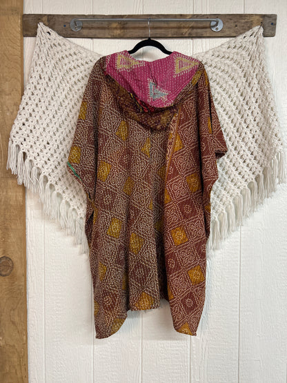 Peace and Love Poncho 0425 256