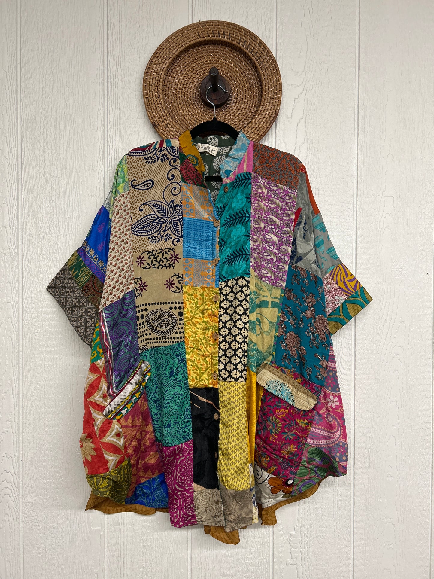 Goddess Free To Be Button-Down 0925 229