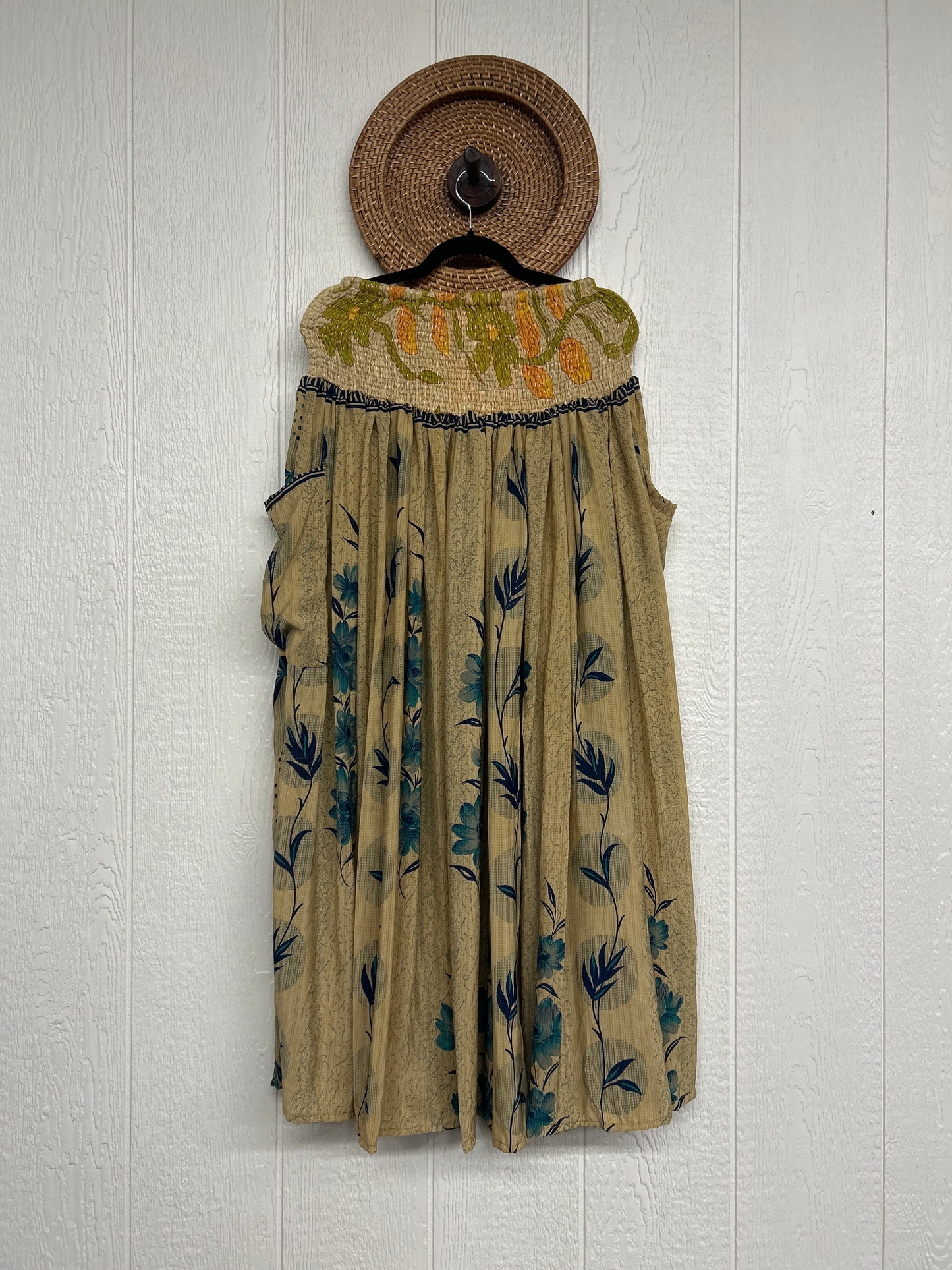 Rasgulla Sari Free Bird Convertible Skirt 0226 085