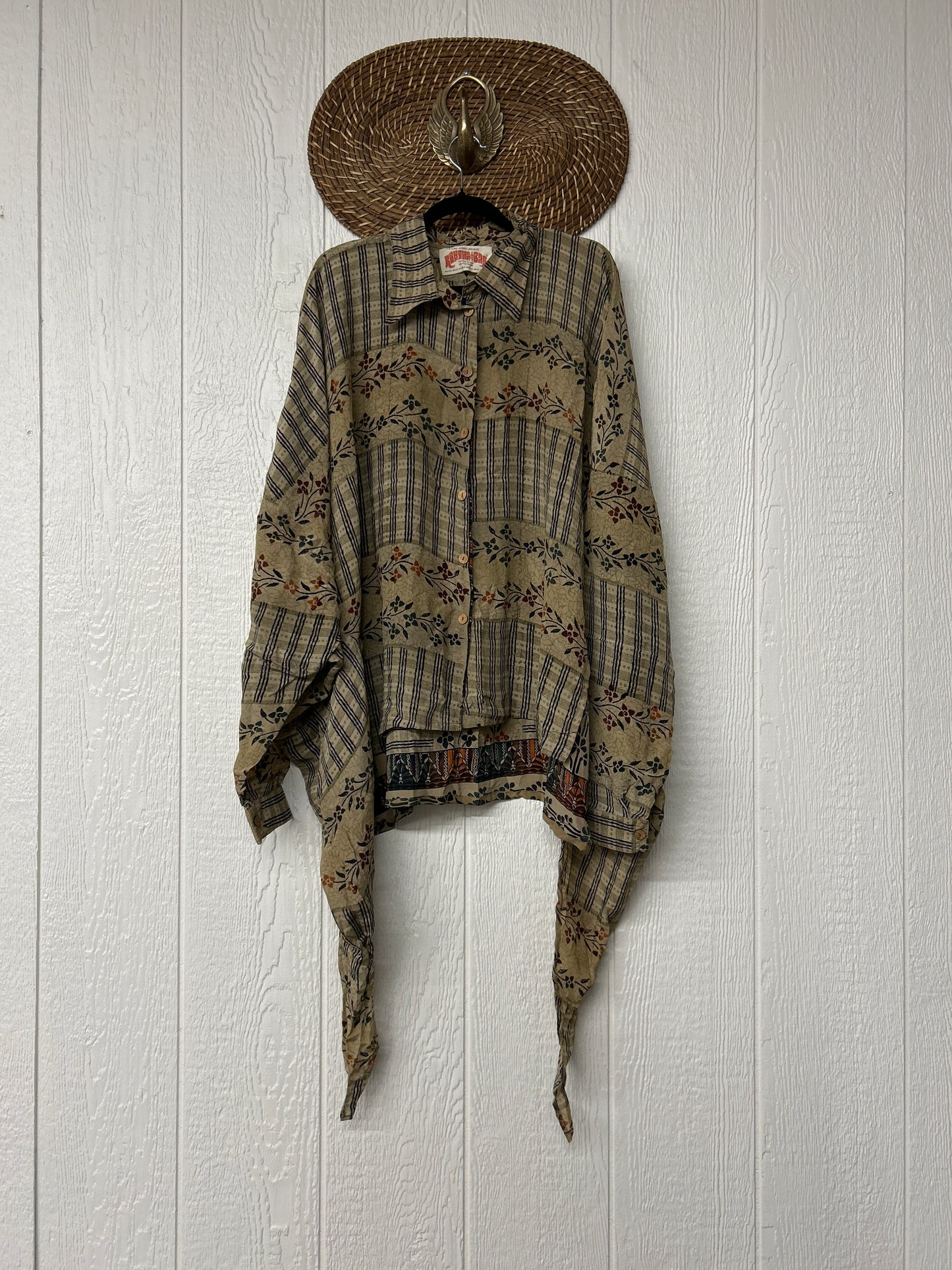 Crepe Sari Nirvana Button Down 1125 137