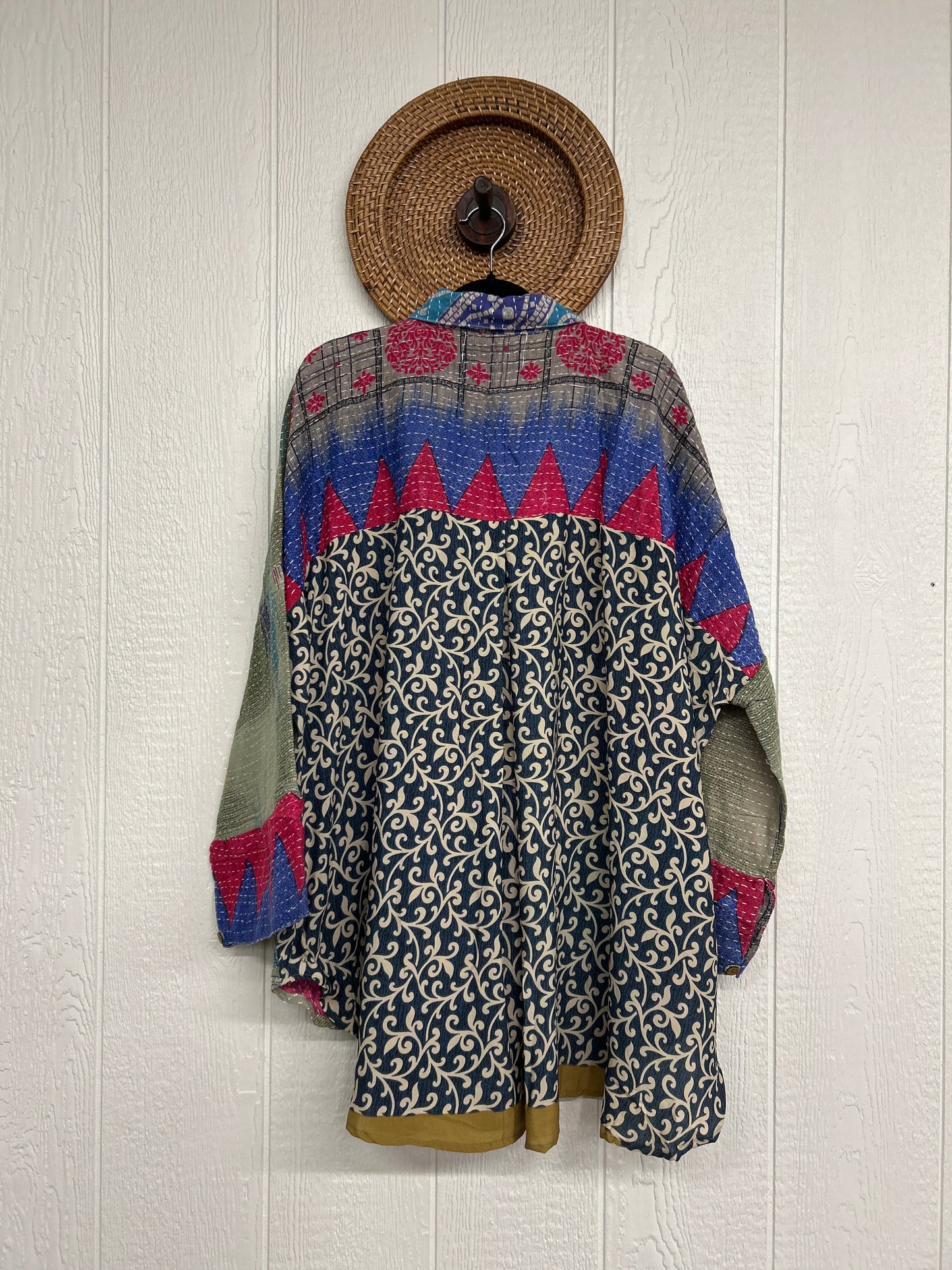 Free To Be Longsleeve 1025 108