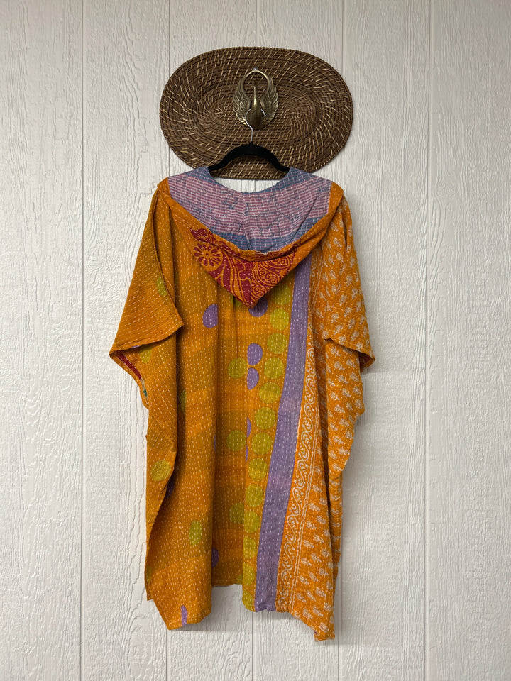Peace and Love Poncho 0425 095