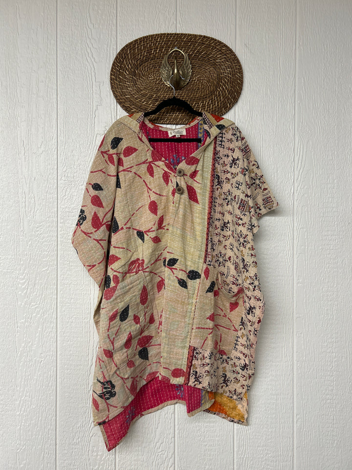 Peace and Love Poncho 0425 014