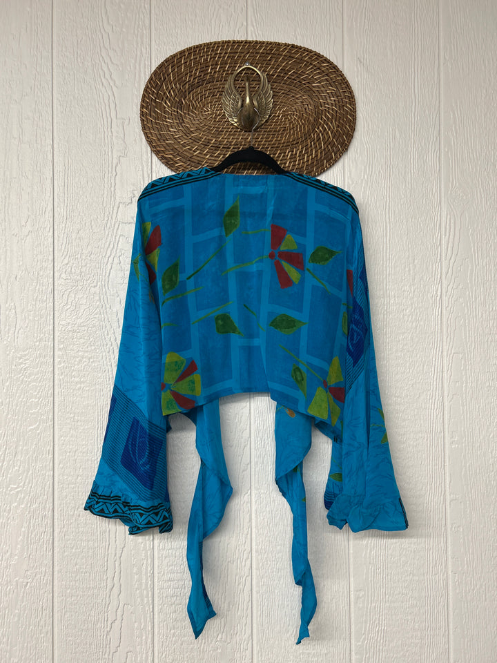 Zeppelin Crop Shrug 0425 123
