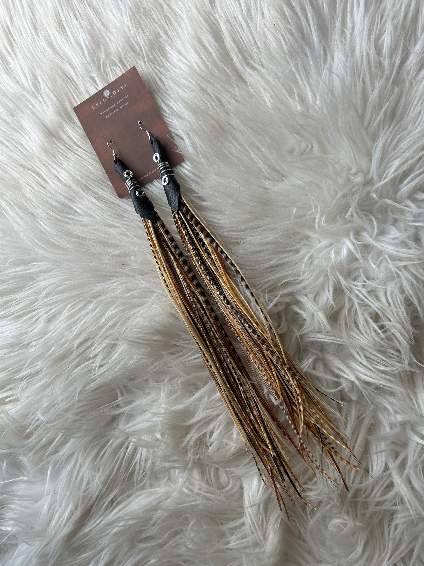 Leela Devi Short Feather Earrings