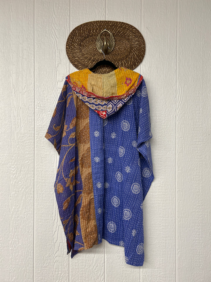 Peace and Love Poncho 0425 043