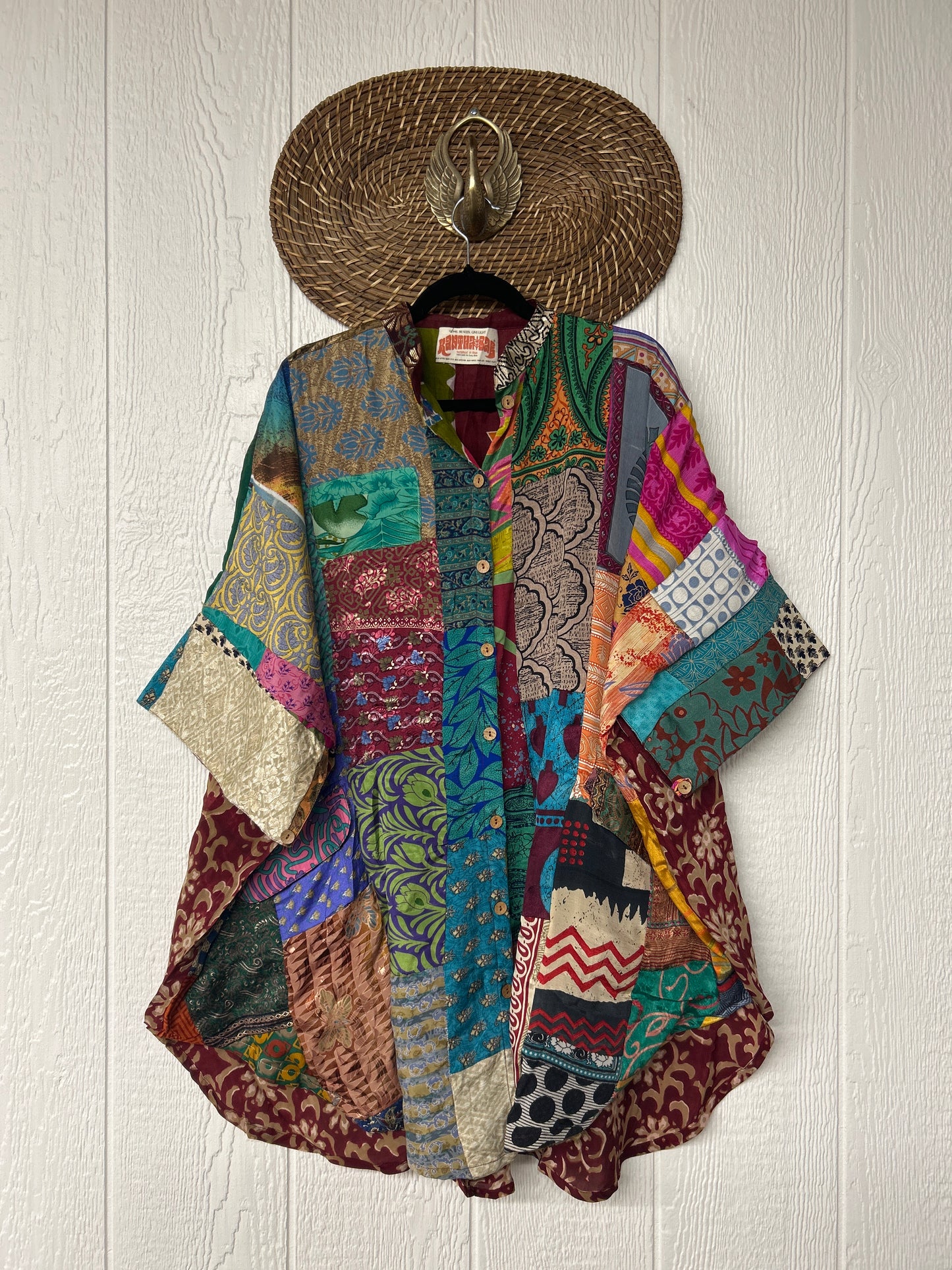 Goddess Free To Be Button-Down 0925 017