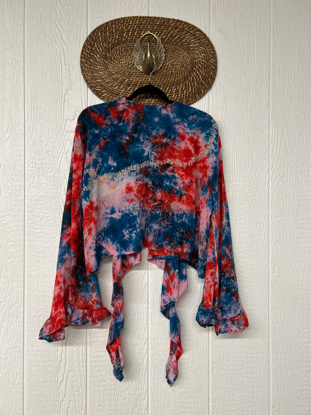 Zeppelin Crop Shrug 0425 074