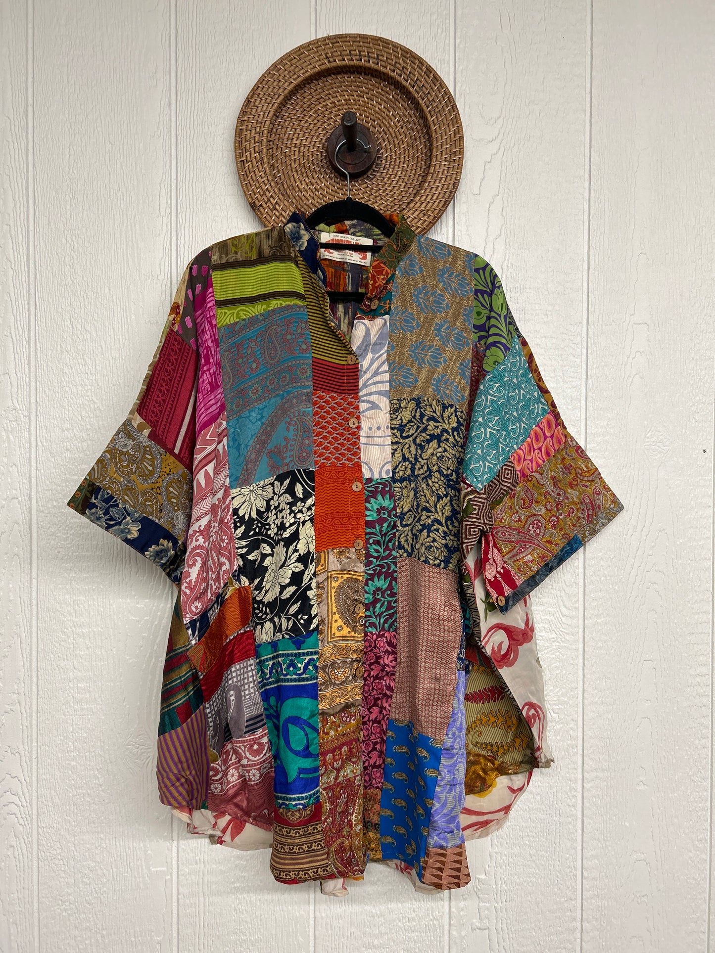 Goddess Free To Be Button-Down 0925 275