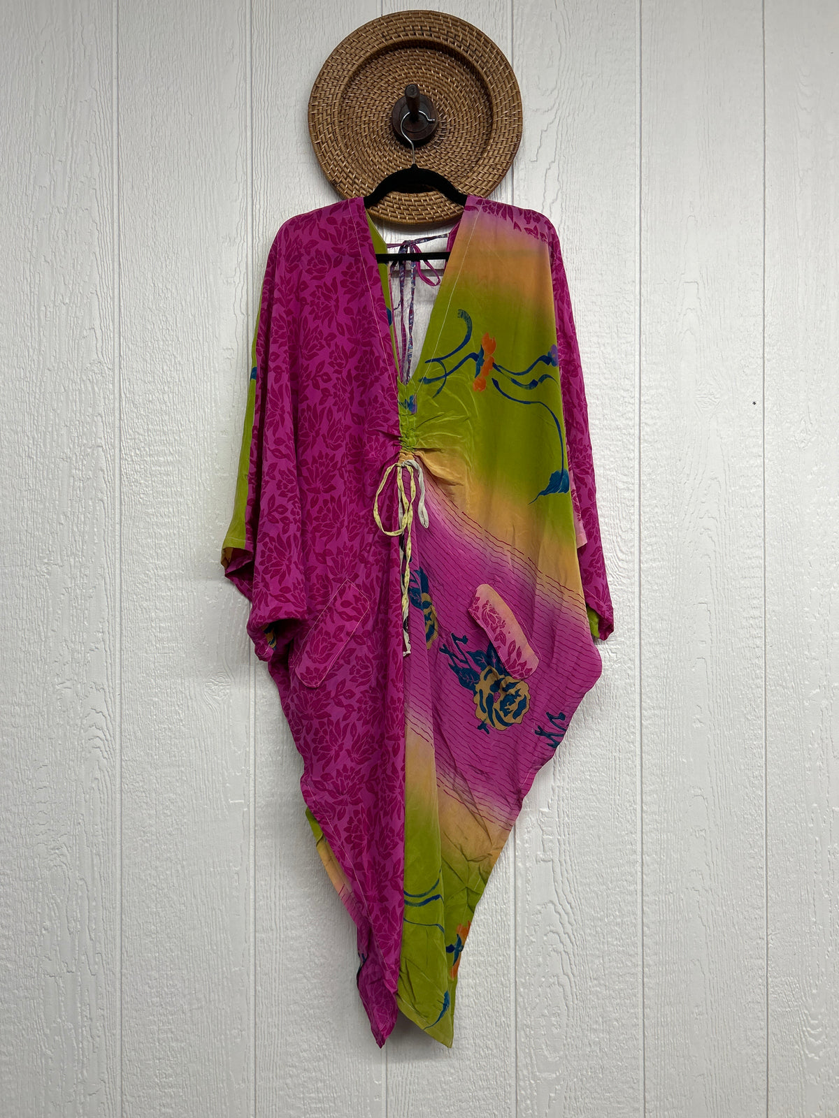 RETAIL Moondance Muu 0426 028