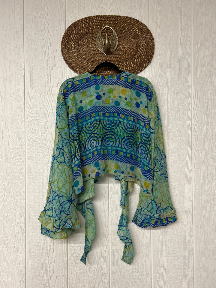 Zeppelin Crop Shrug 0425 215