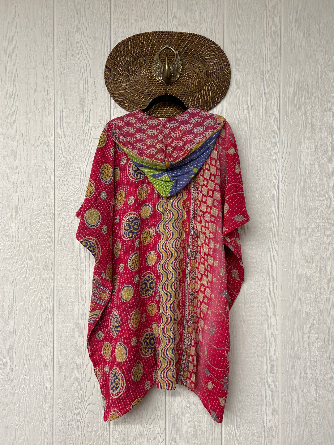 Peace and Love Poncho 0425 109