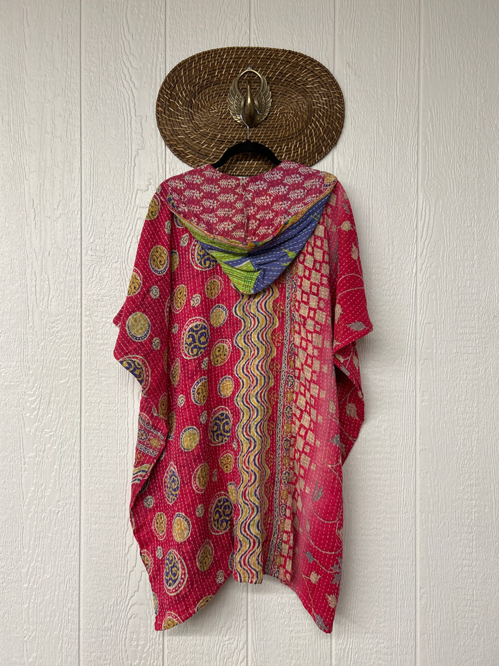 Peace and Love Poncho 0425 109