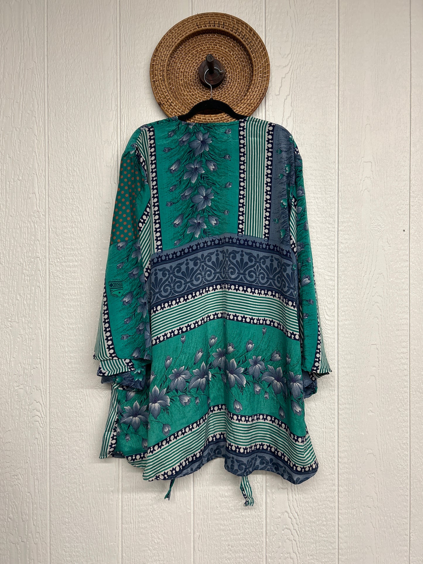 Rasgulla Sari Shortie Spellbound Kimono 0226 173