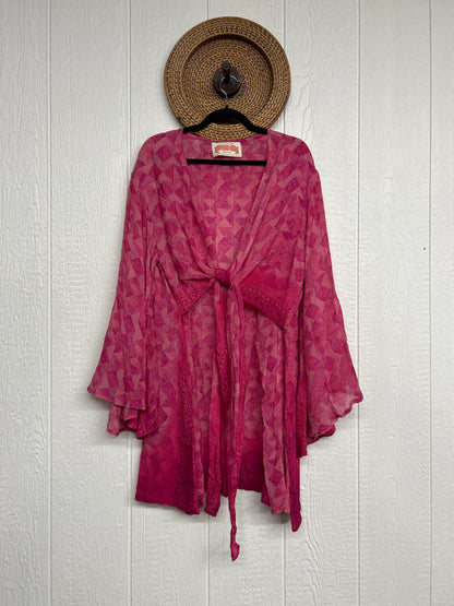 Crepe Sari Shortie Spellbound Kimono 0426 230