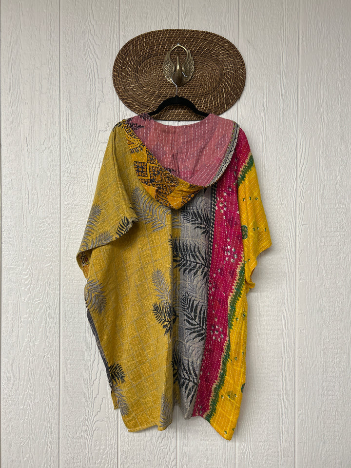 Peace and Love Poncho 0425 129