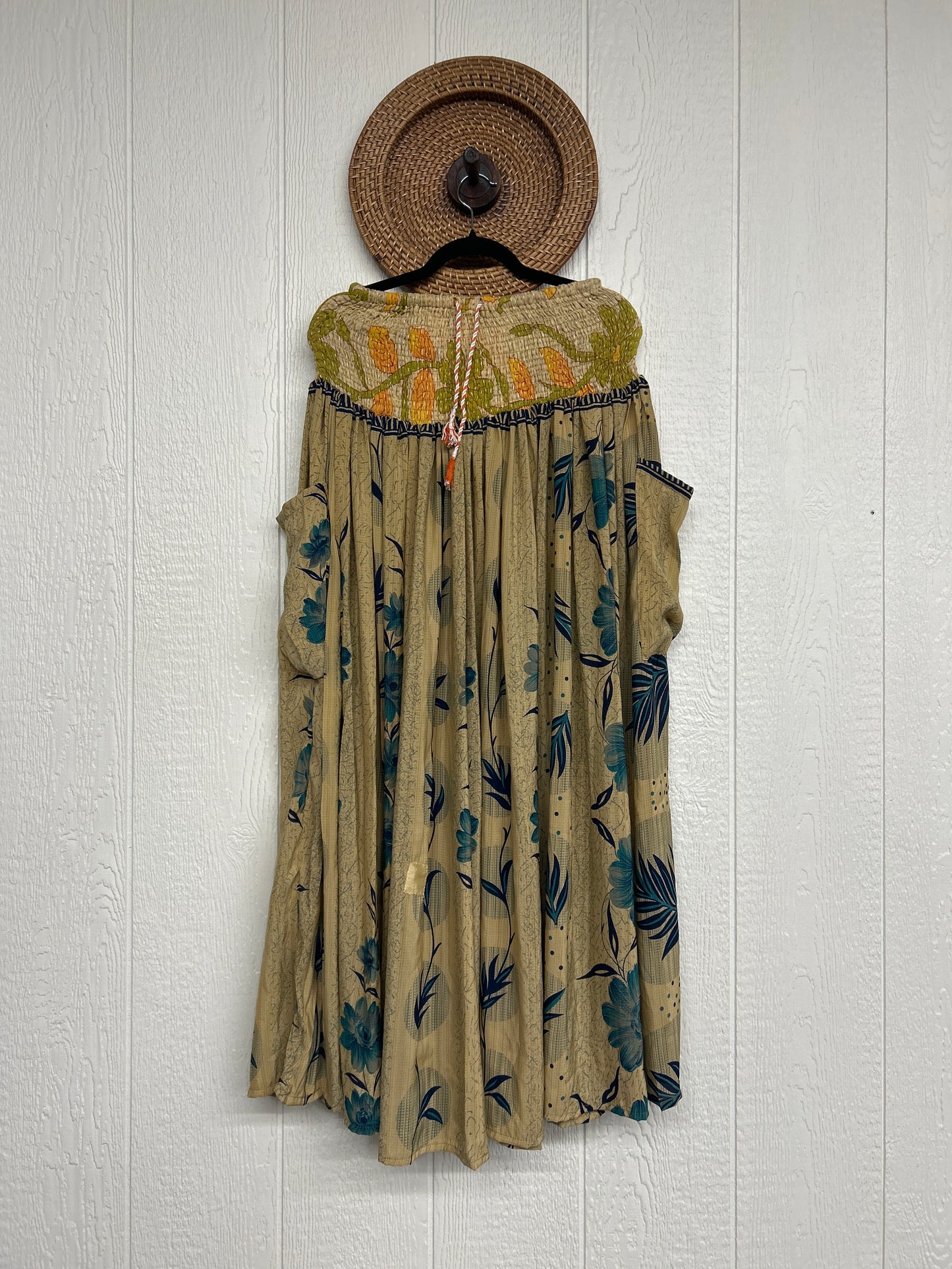 Rasgulla Sari Free Bird Convertible Skirt 0226 085