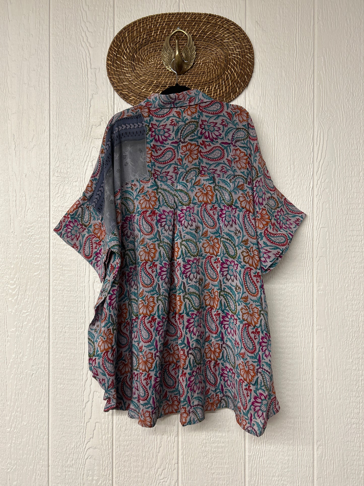 Crepe Sari Free To Be Button Down 0626 002