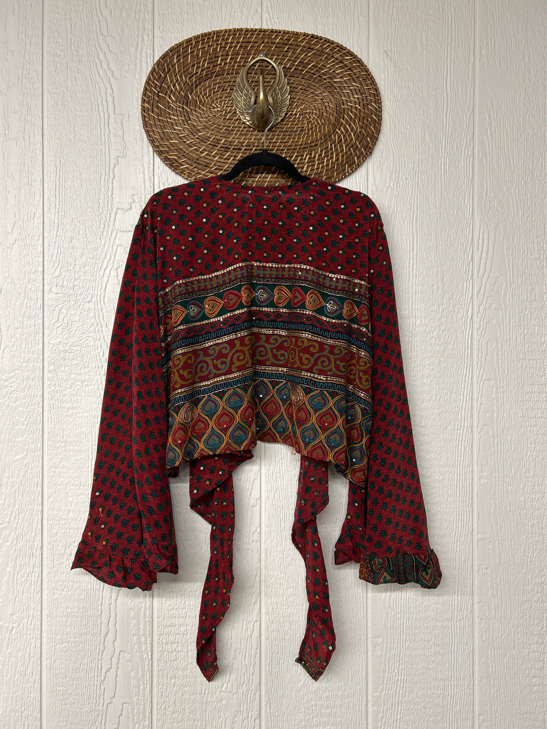 Zeppelin Crop Shrug 0425 080