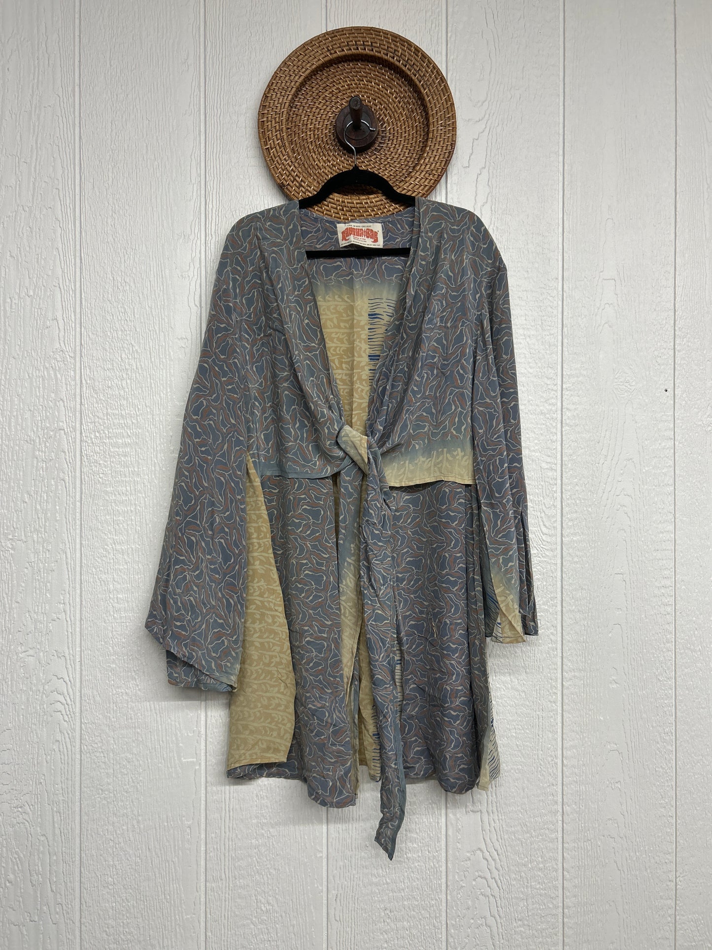 Crepe Sari Shortie Spellbound Kimono 0426 232