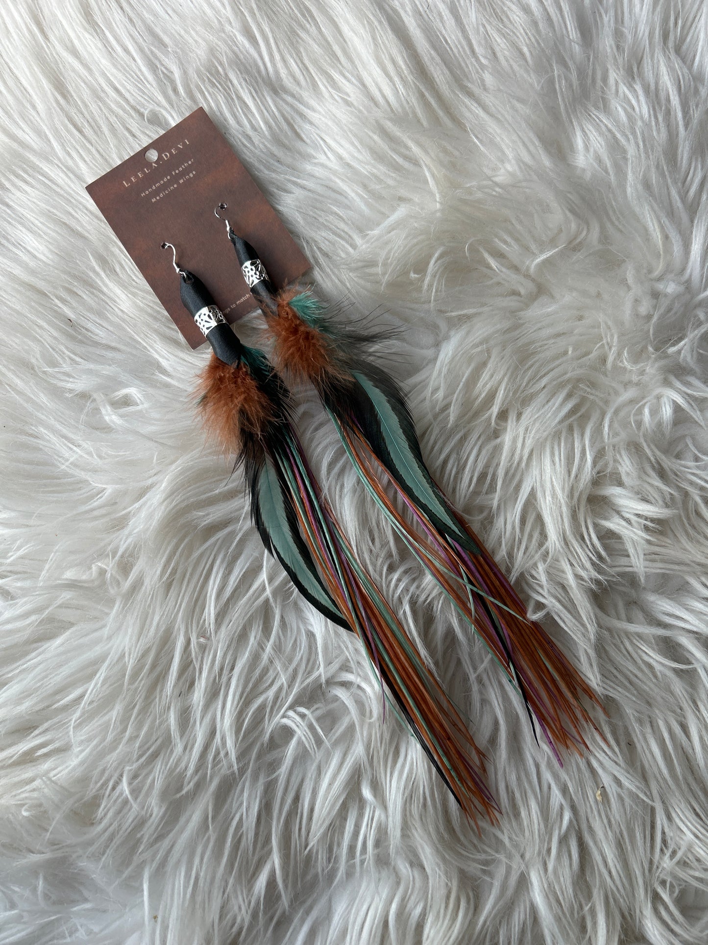 Leela Devi Short Feather Earrings