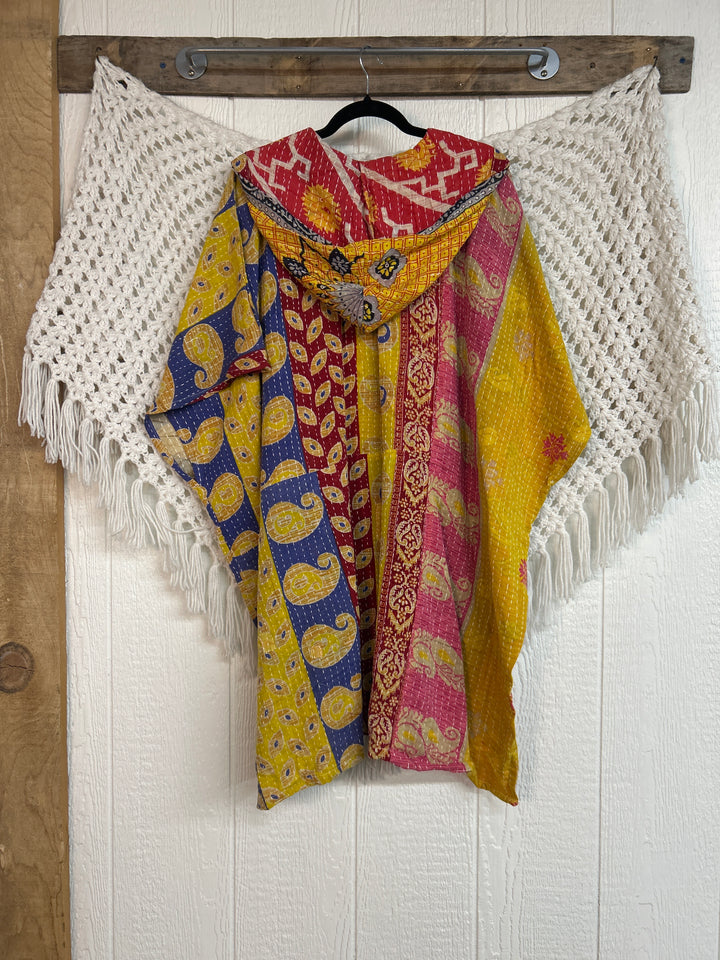 Peace and Love Poncho 0425 200