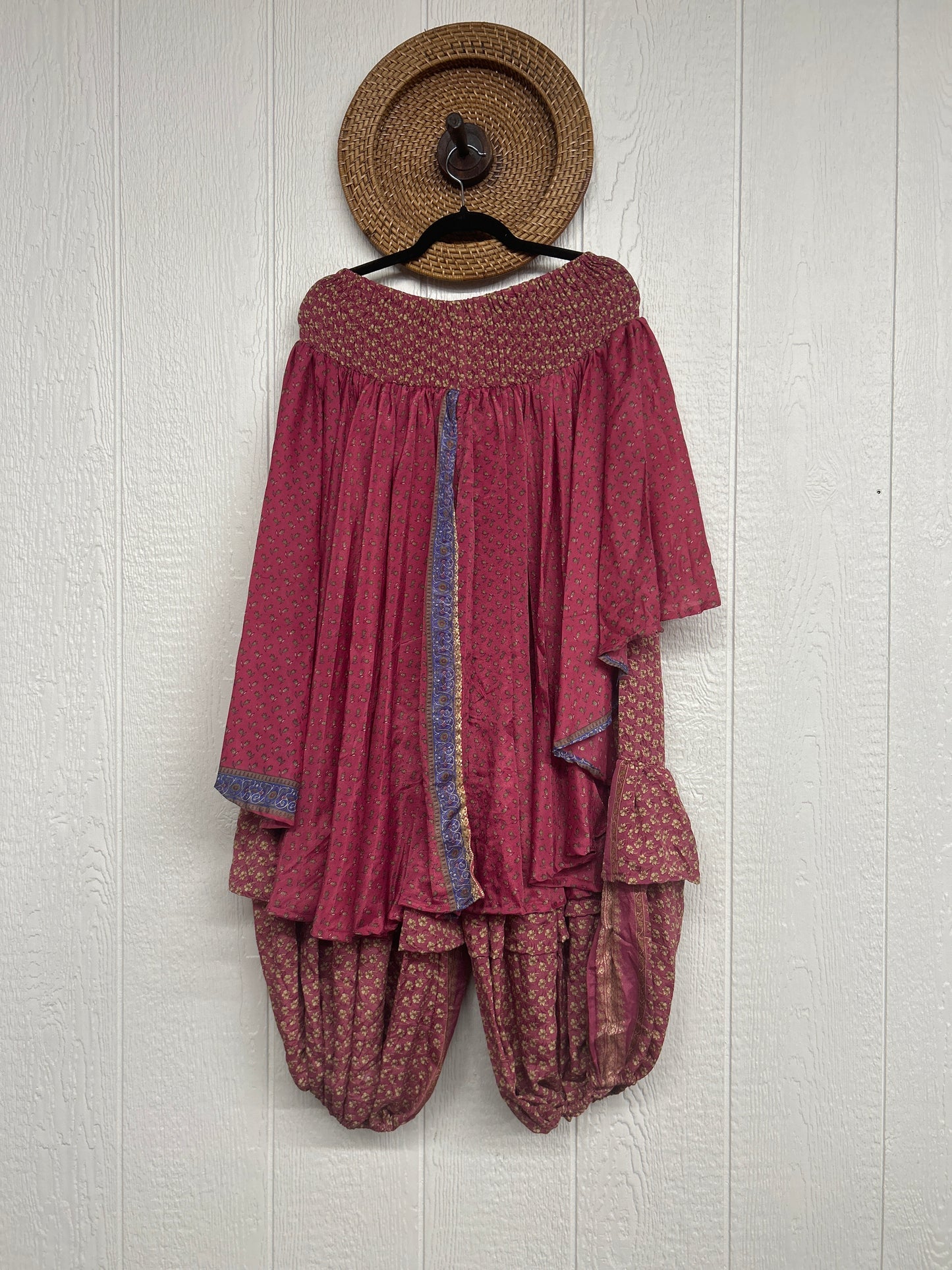 Rasgulla Sari Enchanted Jogger 0426 072